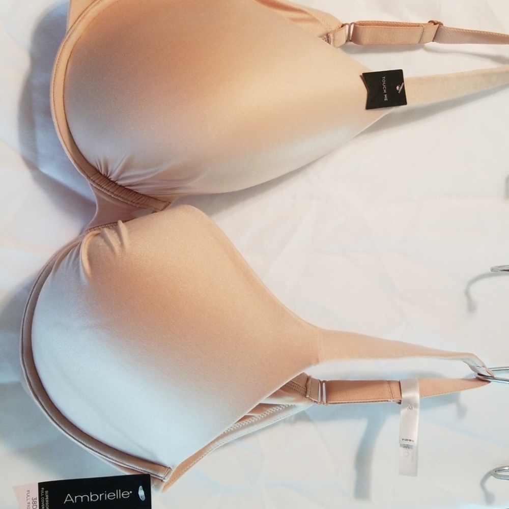 Brand new bra.